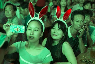 Magnum Atlas Around the World in 365 Photos from the Magnum Archive